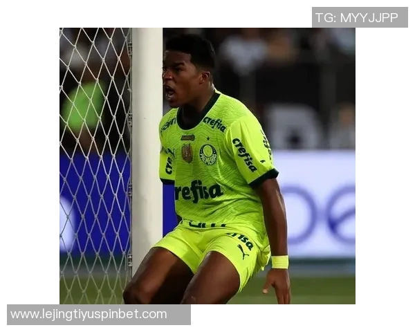 皇马关注17岁墨西哥中场莫拉身价450万欧引发热议